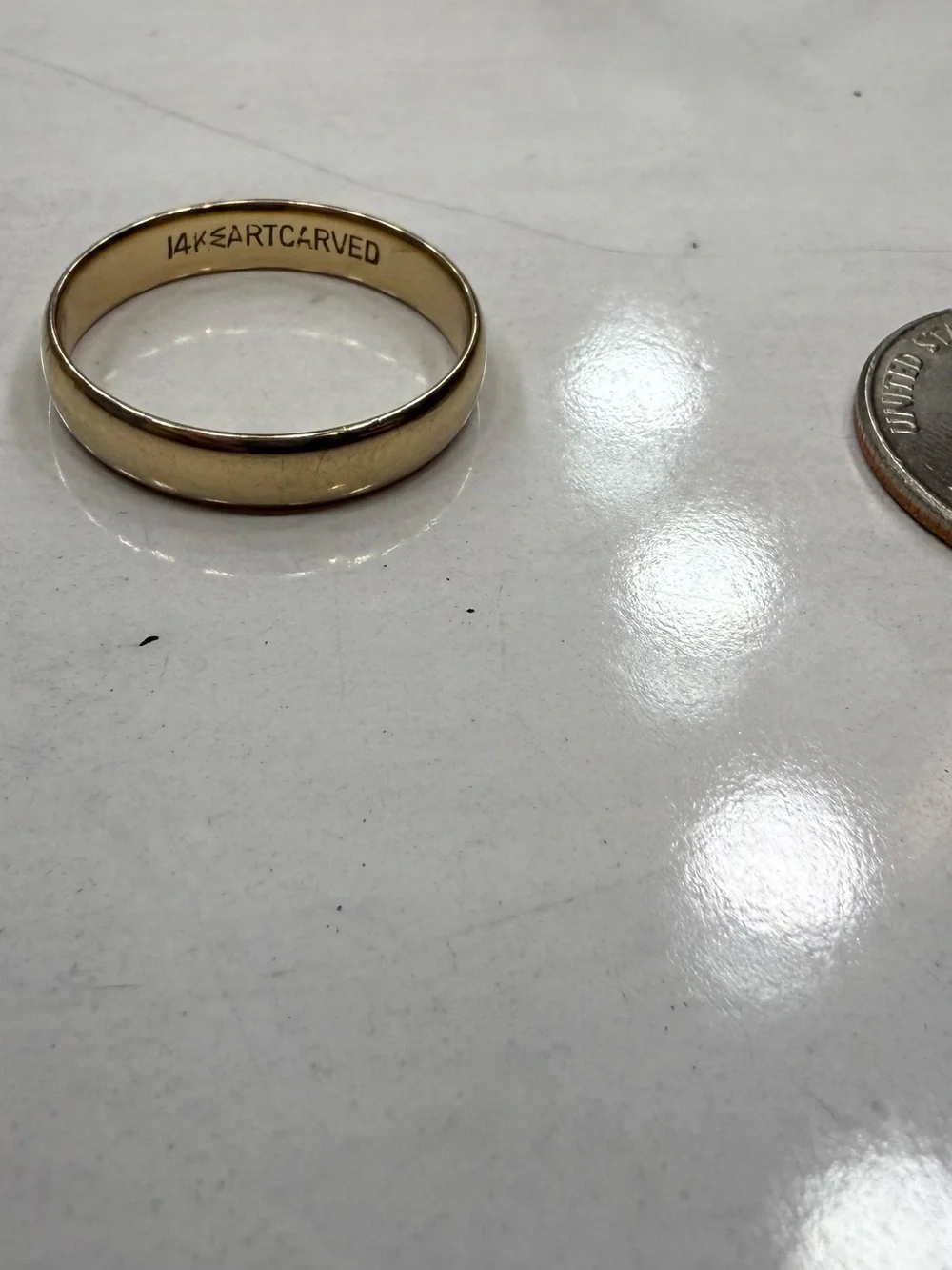 14K Yellow Gold Men’s Classic Wedding Band